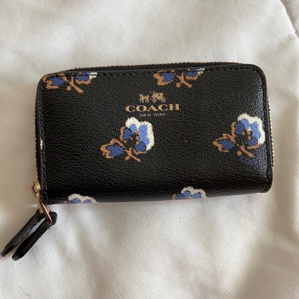 Coach Card Case Double Zippered Floral Print